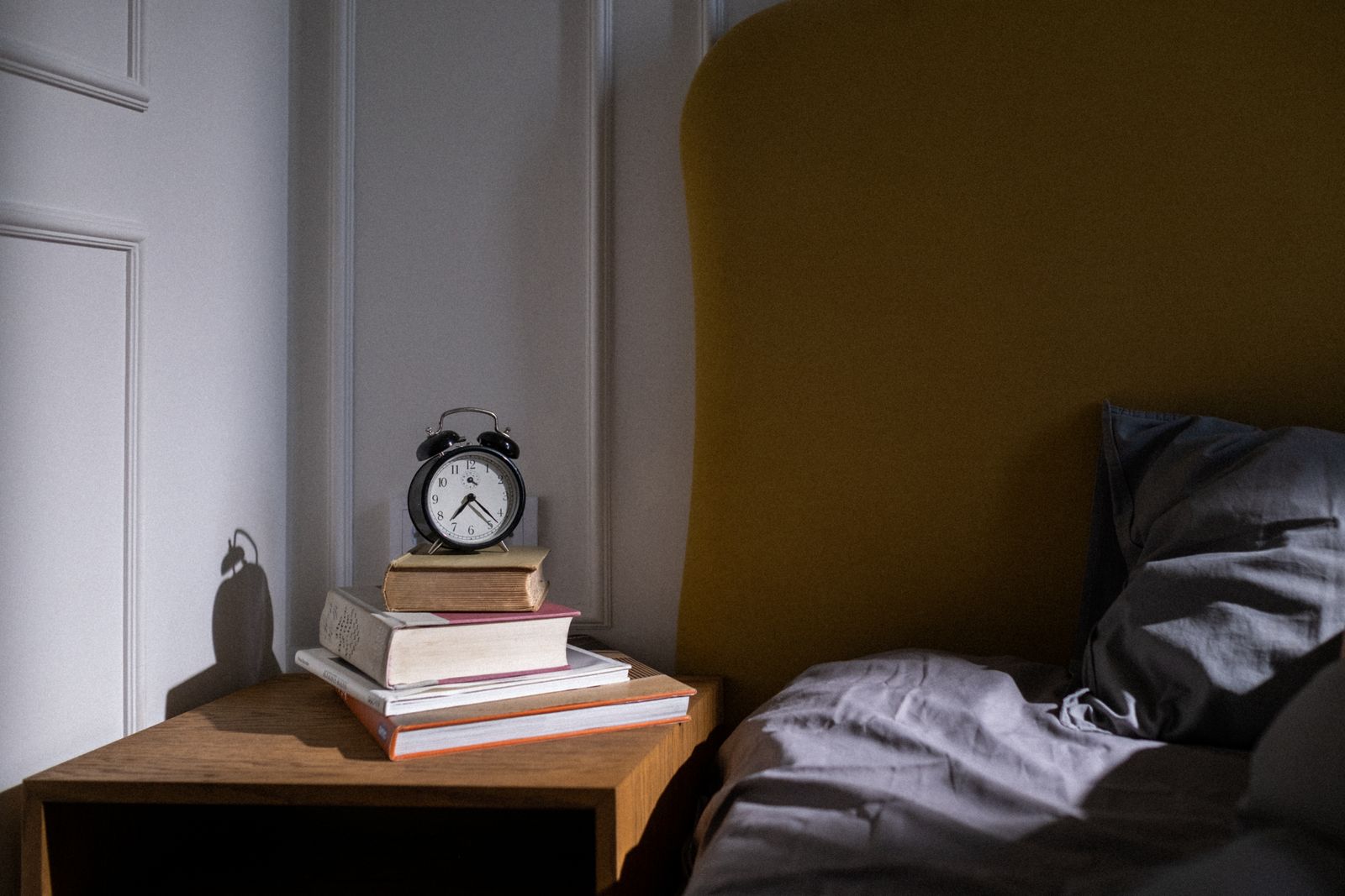 Libros y calma nocturna para una guía sobre Inira Sueño